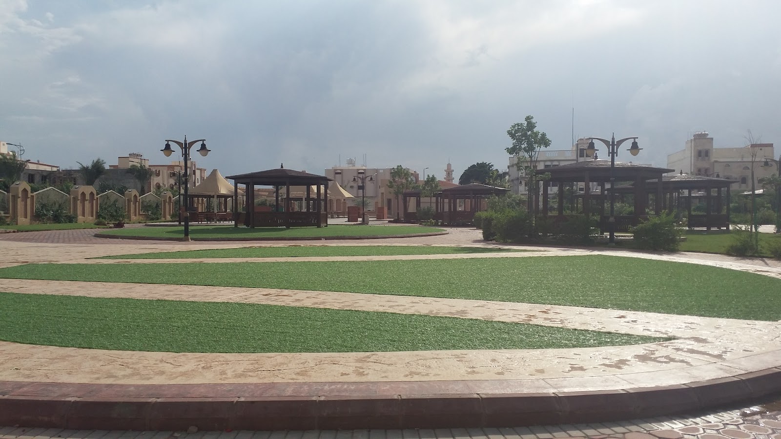 Al Faisaliah garden — photo 2
