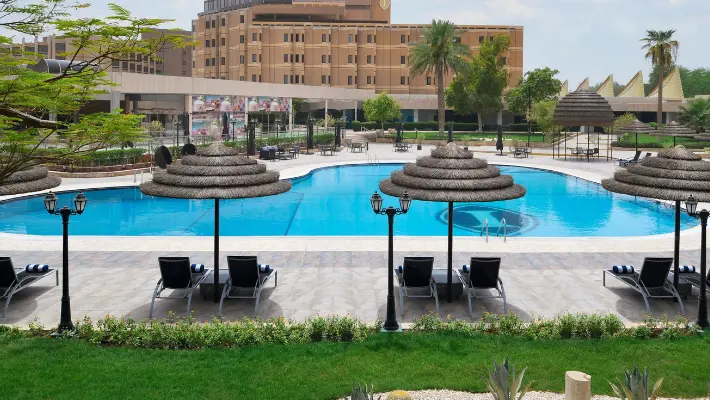 فندق إنتركونتيننتال الرياض | فندق فاخر 5 نجوم على طريق الملك سعود