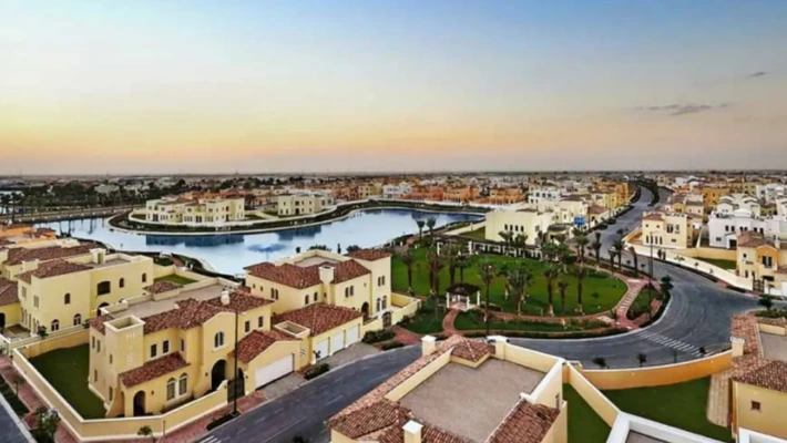 Aloula Real Estate Office شركة الأولى العقارية