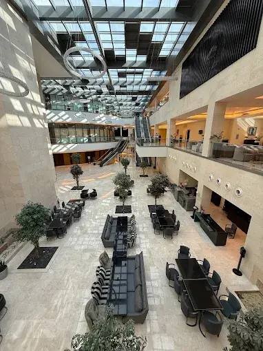 Crowne Plaza Riyadh RDC Hotel & Convention, an IHG Hotel — photo 4