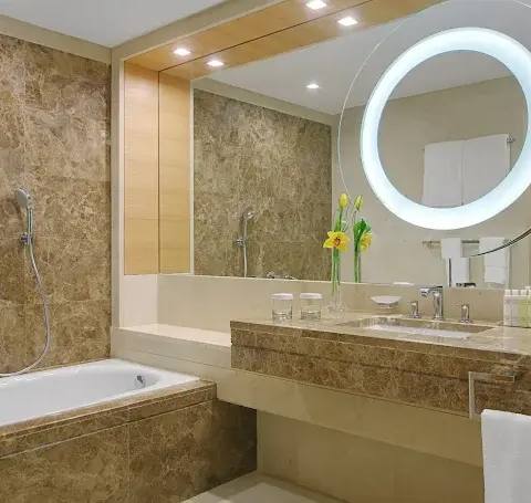 دبل تري من هيلتون الرياض - بوابة الأعمال المروج — photo 15