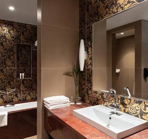 Crowne Plaza Riyadh RDC Hotel & Convention, an IHG Hotel — photo 25