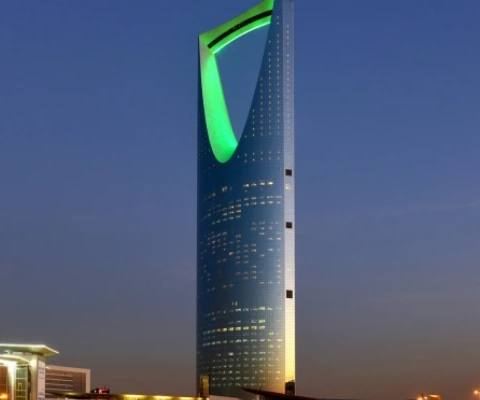 Four Seasons Hotel Riyadh at Kingdom Centre | Luxury 5-Star Hotel in Saudi Arabia — photo 1