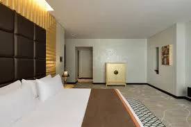 Crowne Plaza Riyadh RDC Hotel & Convention, an IHG Hotel — photo 2