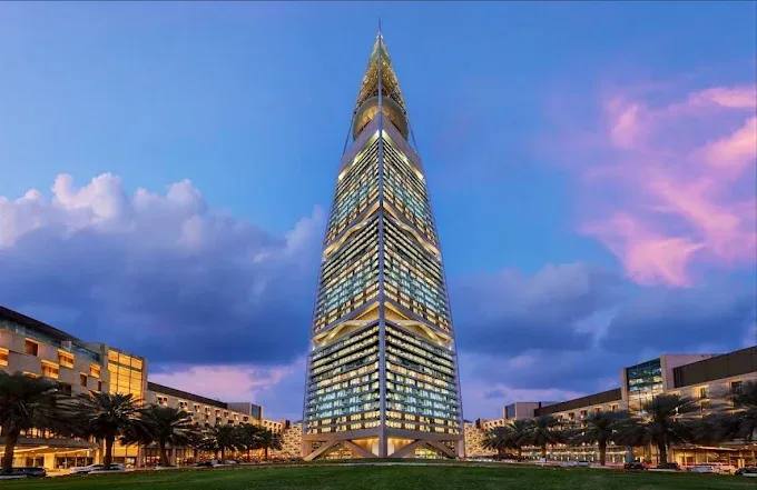 Al Faisaliyah Center Riyadh | Saudi Arabia's First Skyscraper & Luxury Destination