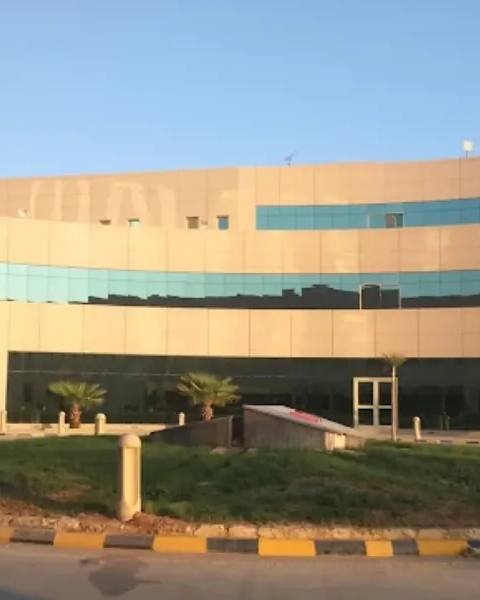 Al Yamamah University — photo 3